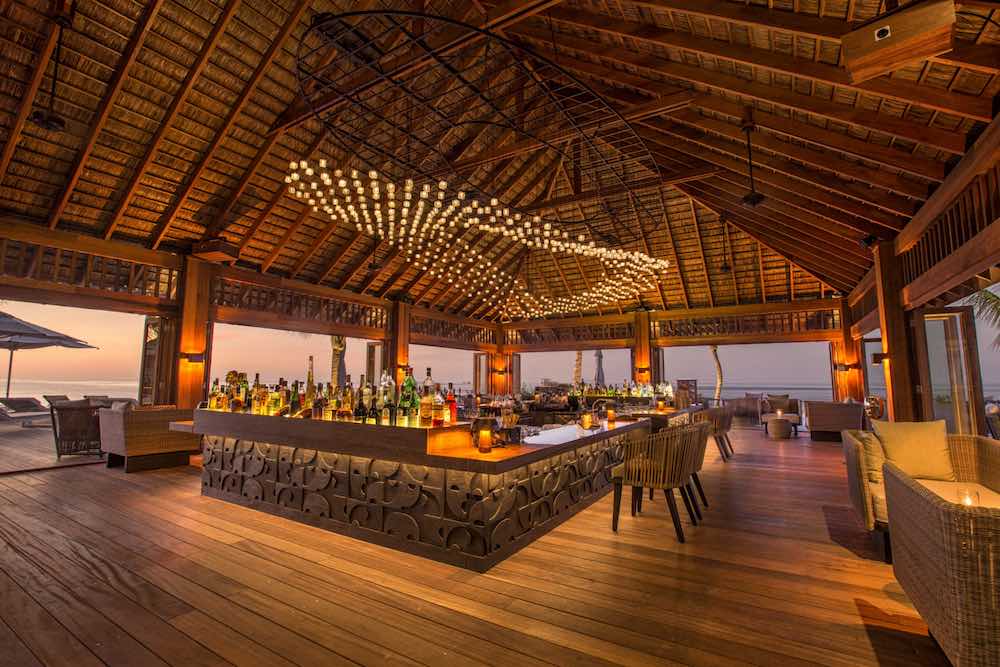 Coco Bar at Hurawalhi Island Resort